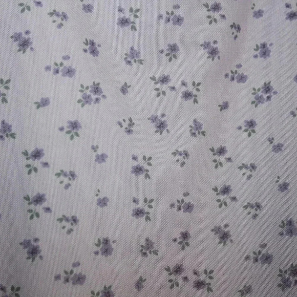 Hollister Camisole with Lace Lilac Floral Print - Picture 10 of 14